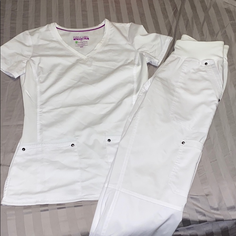 Scrub set